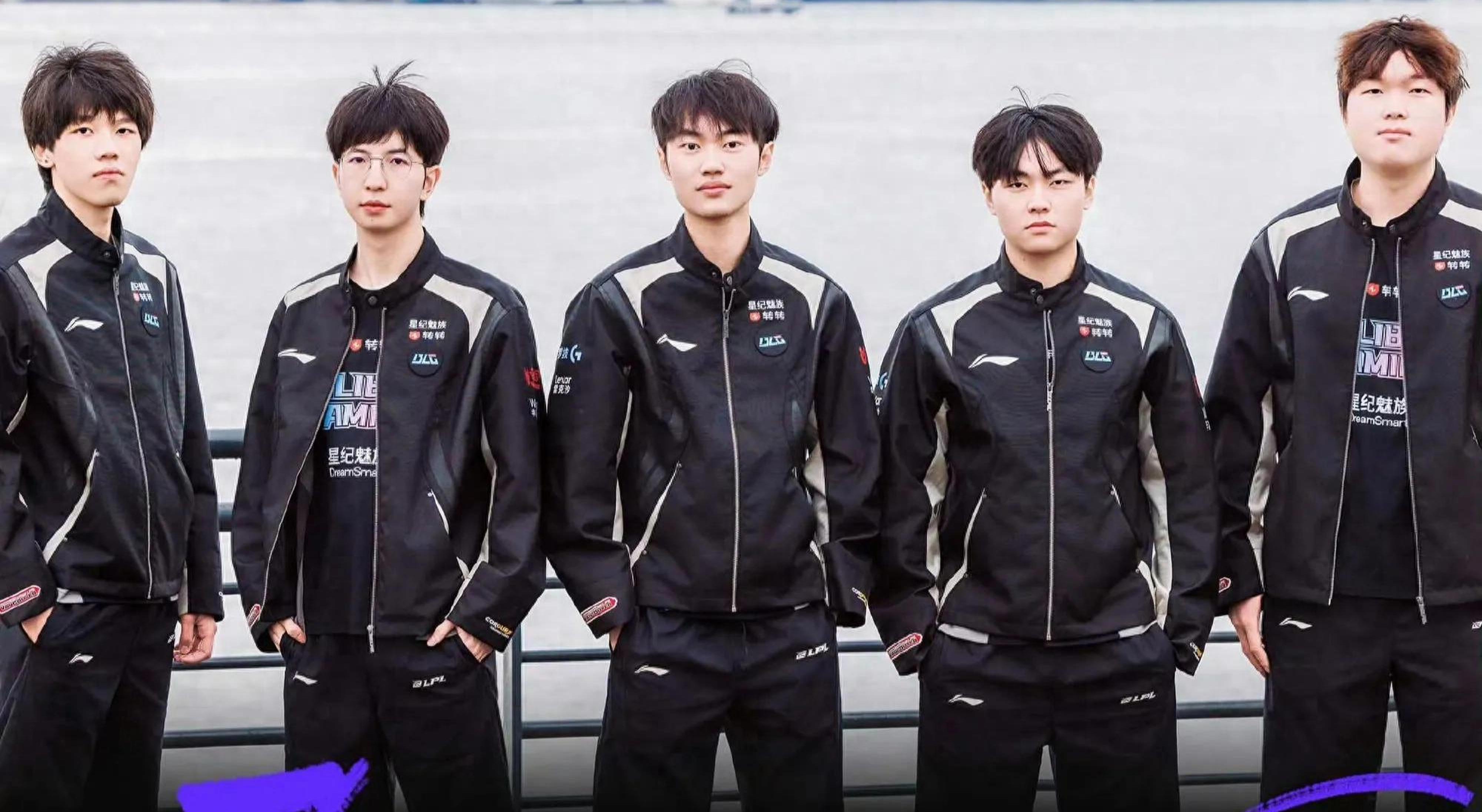 他的参赛不 他的参赛不