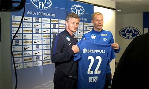 率因AI风 率因AI风