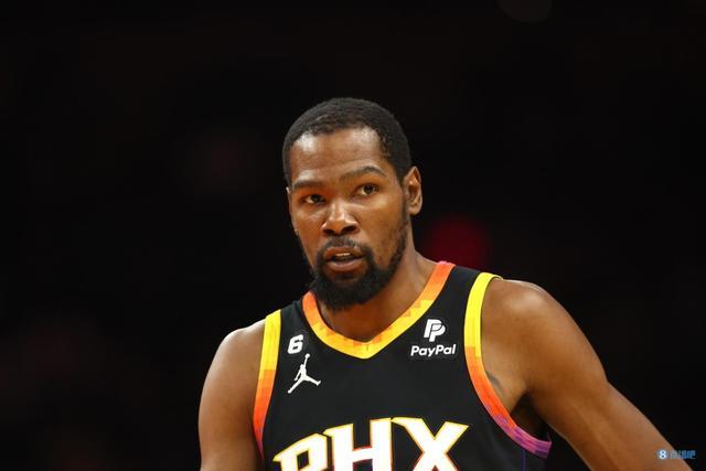 的灯光与即 的灯光与即